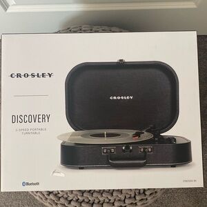 Crossly small record player